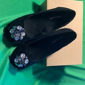 NEW MELROSE AVE. Dazzle VELVET BLACK BOW SPARKLING GEM WEDGE SHOES SZ 8 WIDE